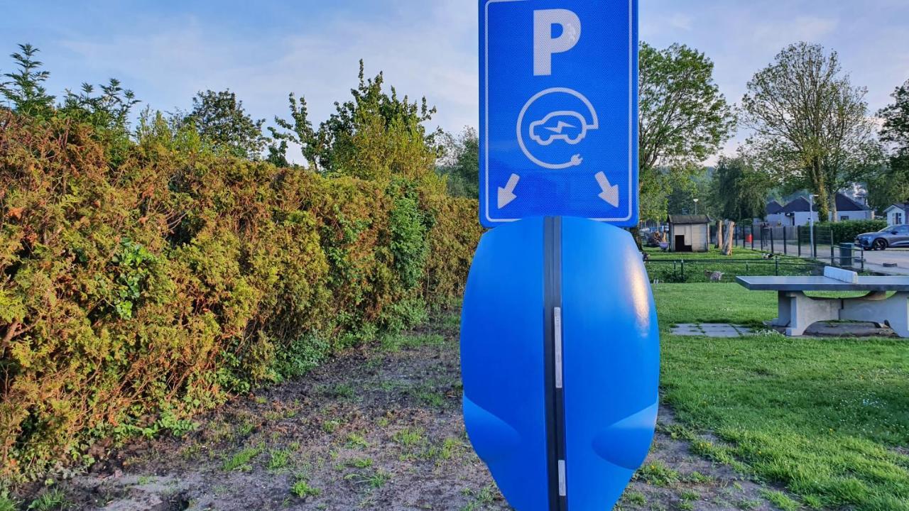 Luxe Vakantiebungalow Met Omheinde Tuin Voor Hond En Kinderen Dirkshorn Exteriér fotografie