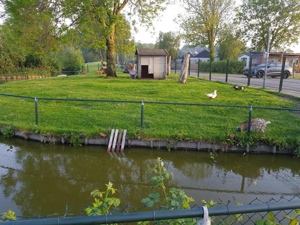 Luxe Vakantiebungalow Met Omheinde Tuin Voor Hond En Kinderen Dirkshorn Exteriér fotografie